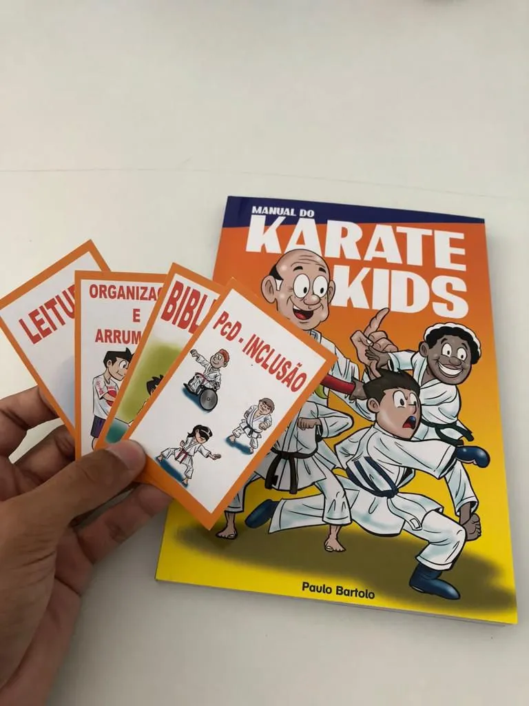 Manual Karate Kids e materiais didáticos